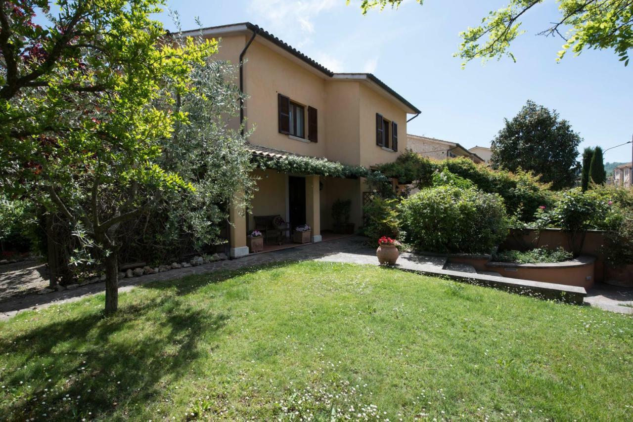 אורביאטו Casa Angolo Delle Rose מראה חיצוני תמונה