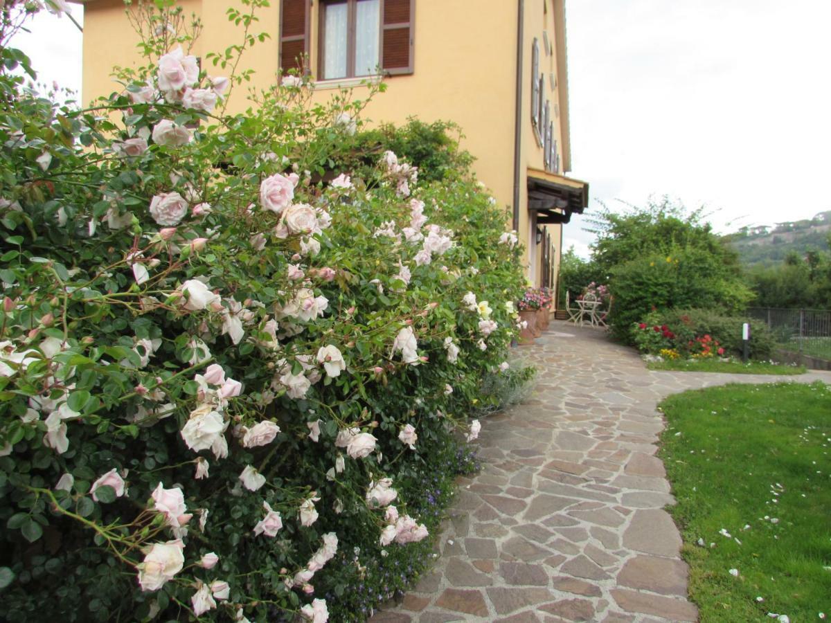 אורביאטו Casa Angolo Delle Rose מראה חיצוני תמונה