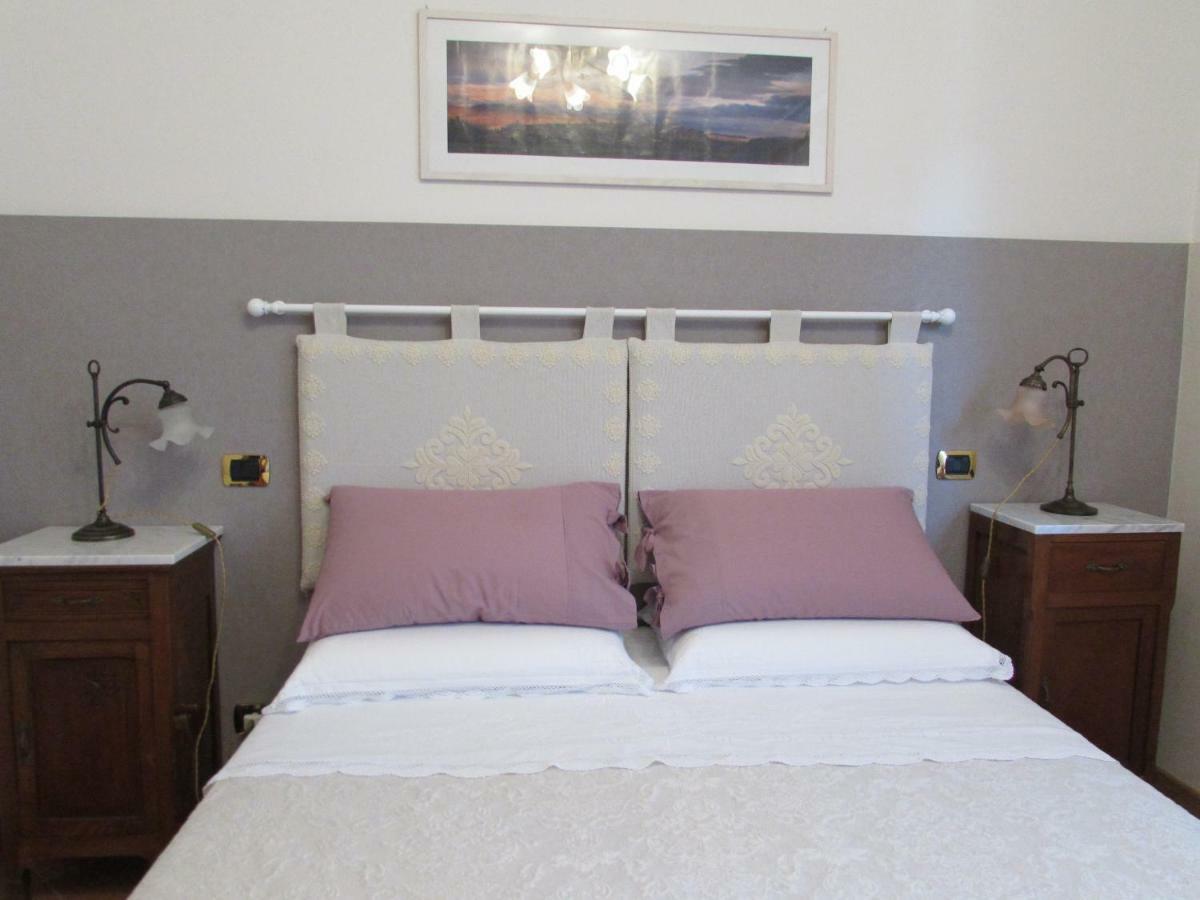 אורביאטו Casa Angolo Delle Rose מראה חיצוני תמונה