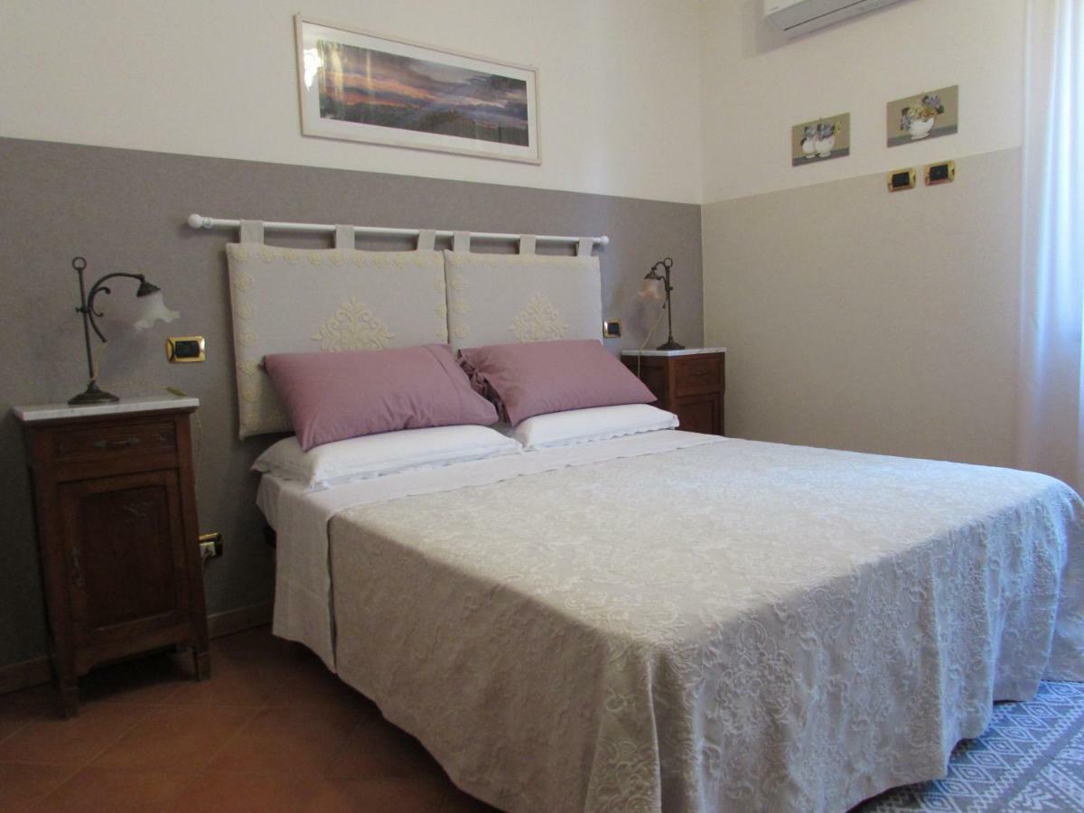 אורביאטו Casa Angolo Delle Rose מראה חיצוני תמונה