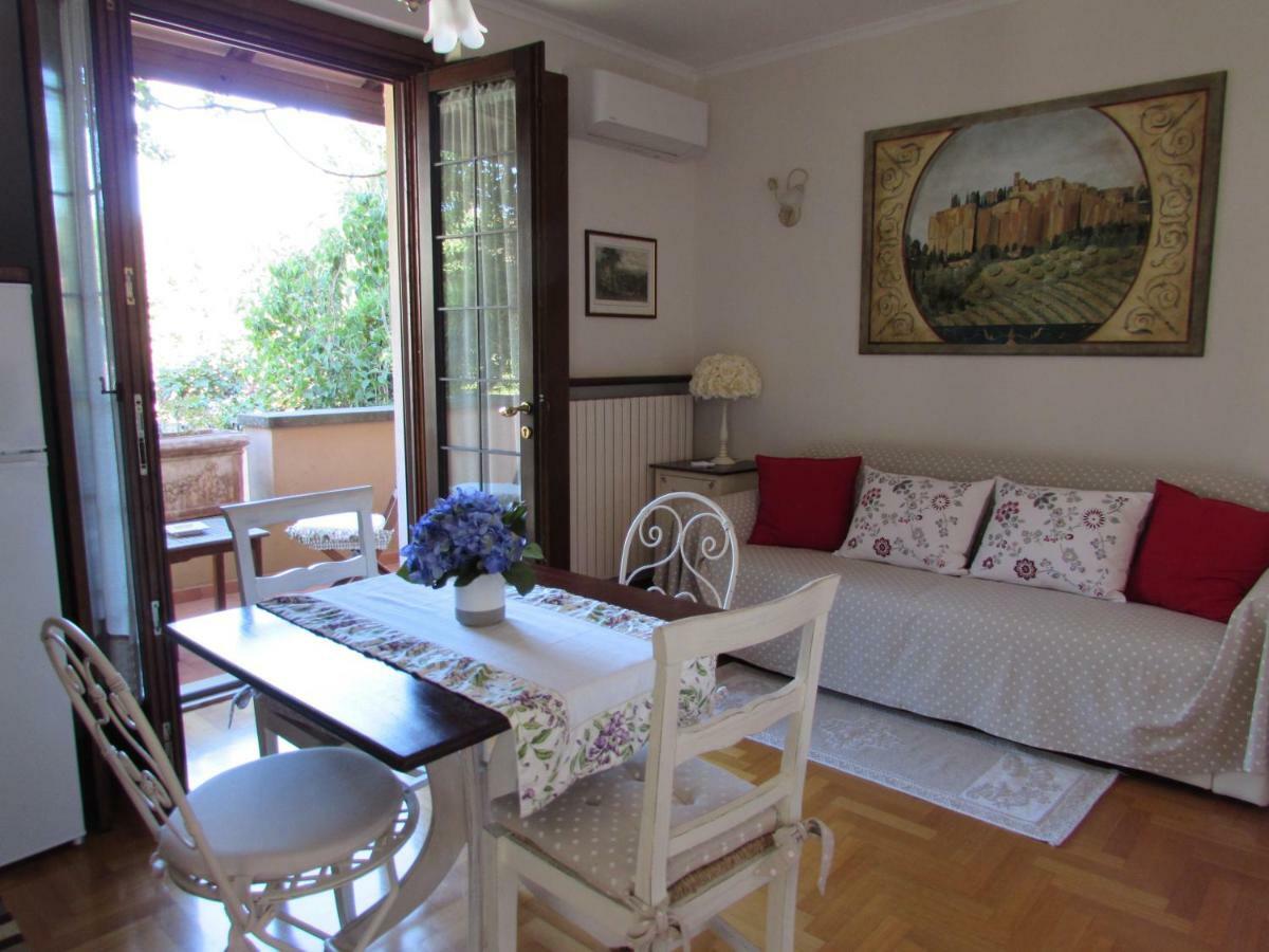 אורביאטו Casa Angolo Delle Rose מראה חיצוני תמונה